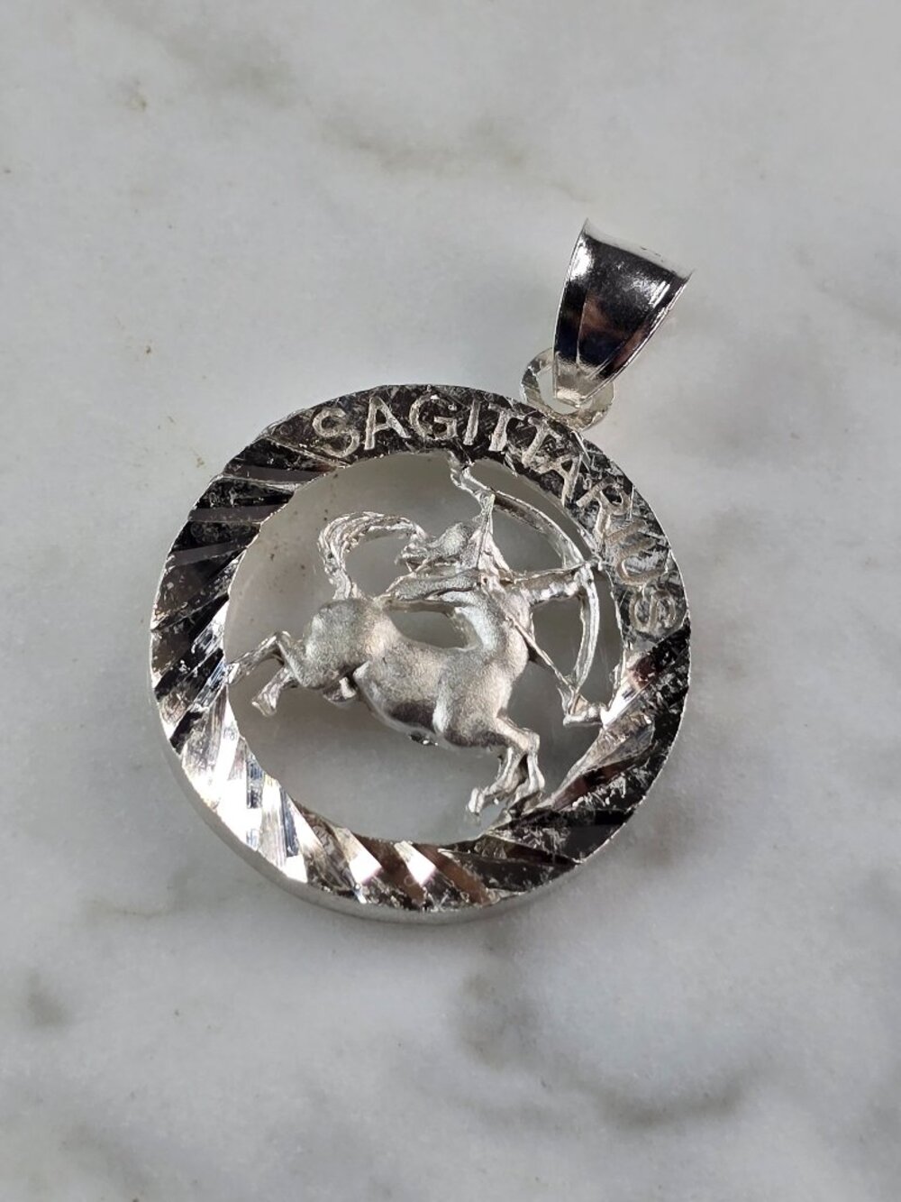 Womens Vintage Estate Sterling Silver Zodiac Sagittarius Pendant 4.1g E2392